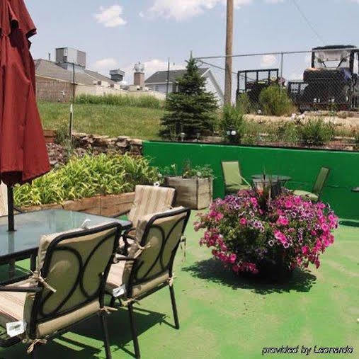 8 Motel Rock Springs