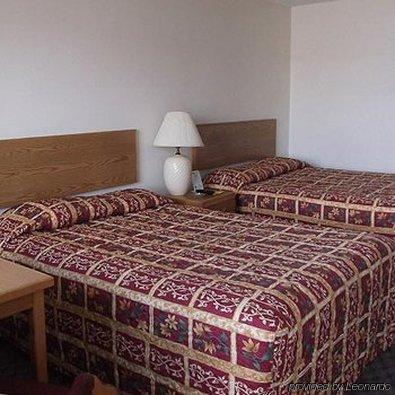 8 Motel Rock Springs